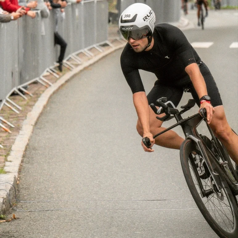 pic Trainer Alexander im Rennen